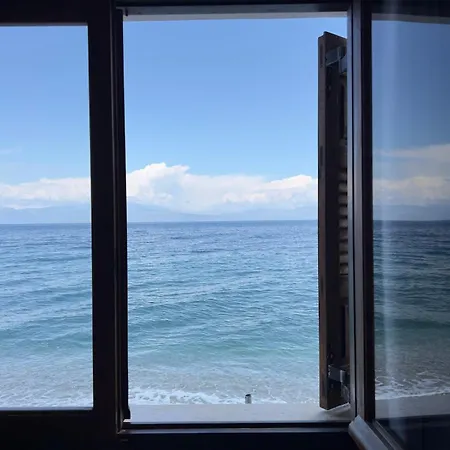 Beachfront Summer House Derveni